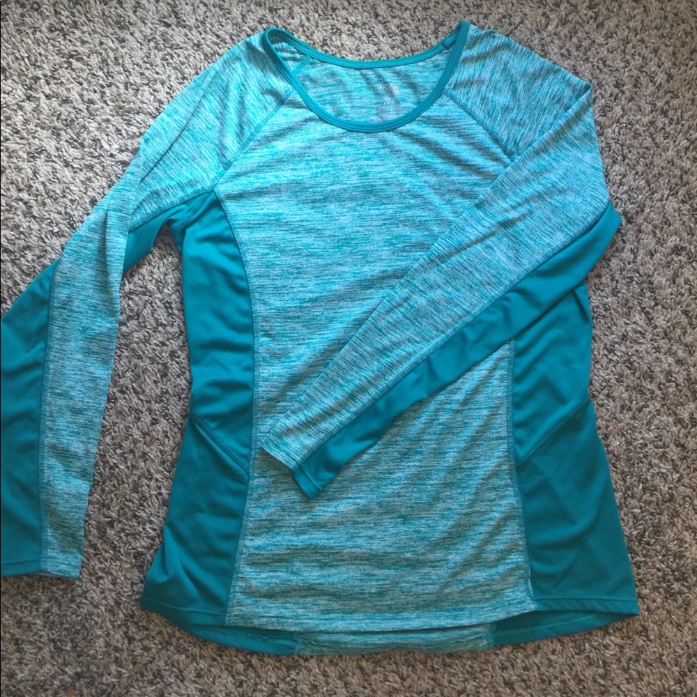 Performance top